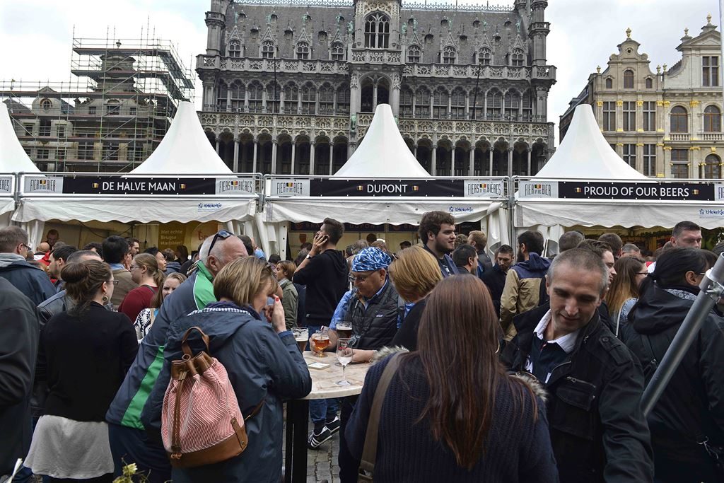 Belgian Beer Weekend na Grand Place em Bruxelas.