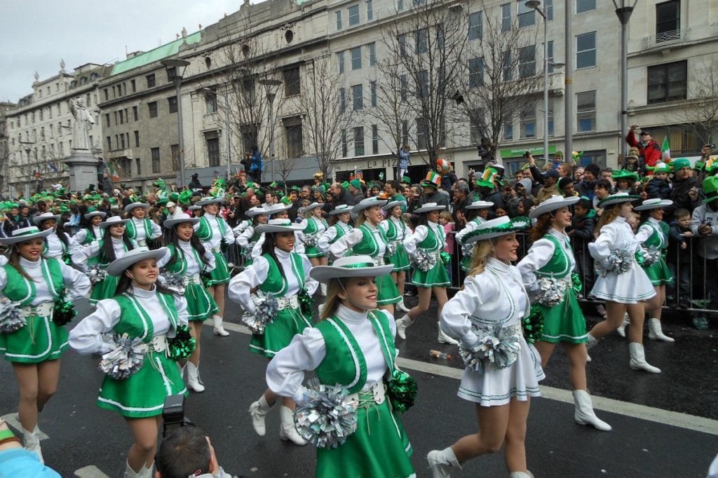 Desfile do St Patrick Day.