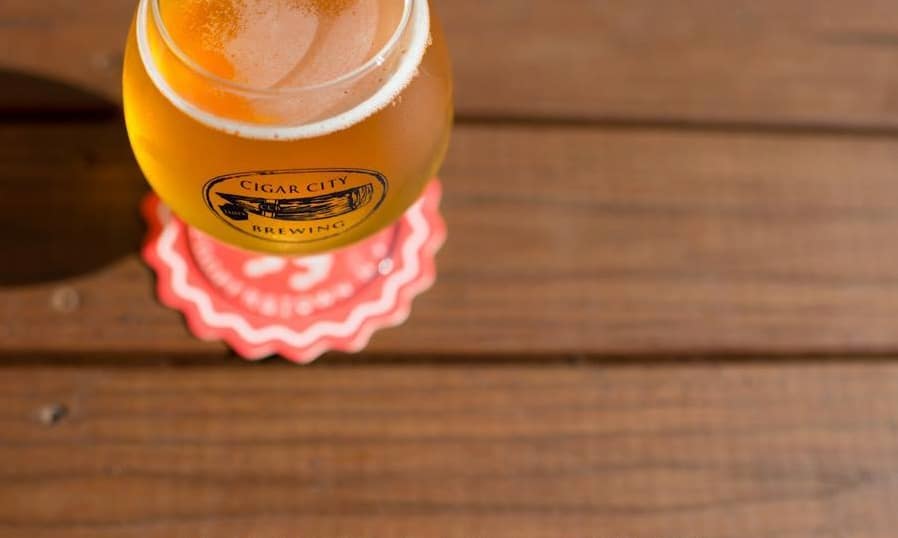 Thirsty Topher é um dos melhores bares de cerveja artesanal em Orlando.