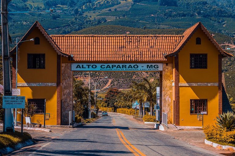 Lugares Rom Nticos Para Uma Viagem Para Casal Em Minas Gerais