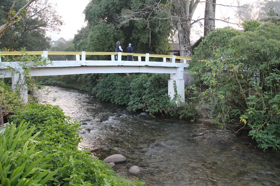 Ponte na divisa entre MG e RJ.