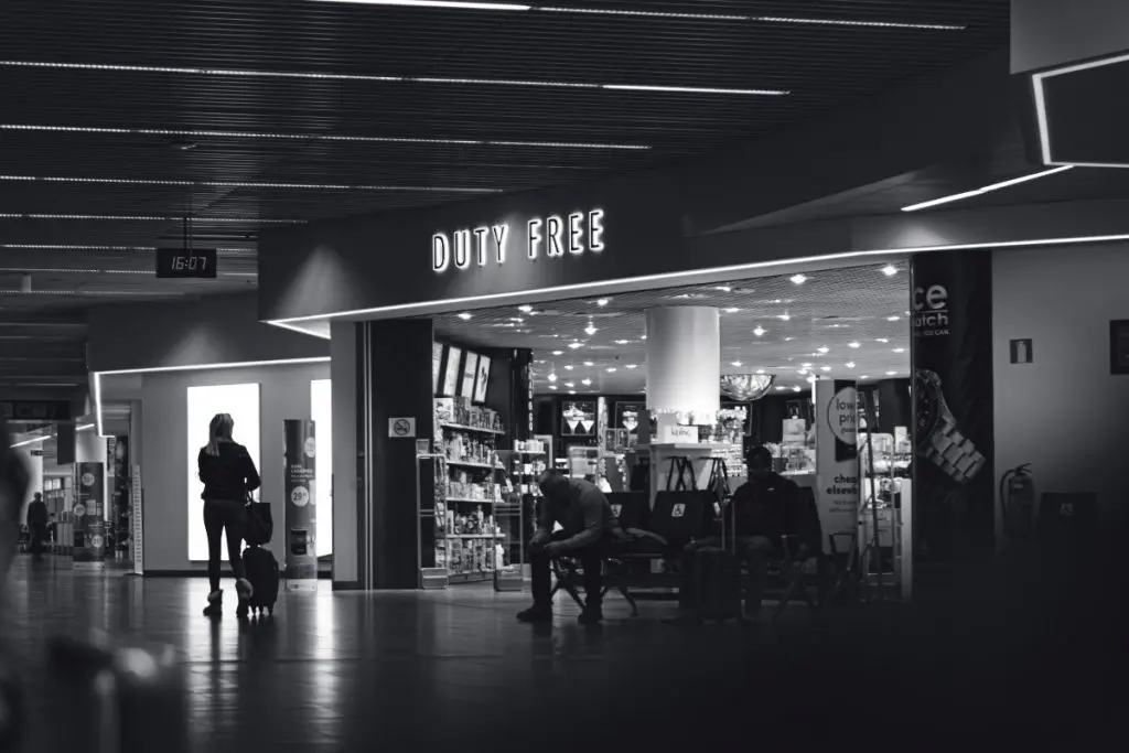 Como funcionam as compras em Free Shops?
